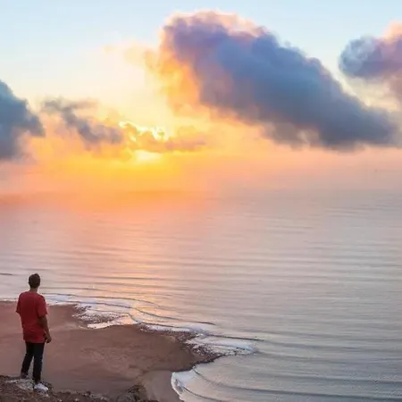 Alexsandra Вилла Коста Бланка