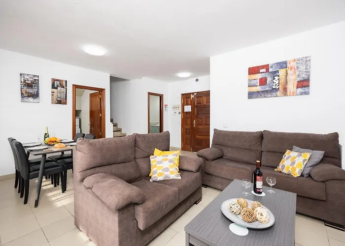 Alexsandra Вилла Коста Бланка